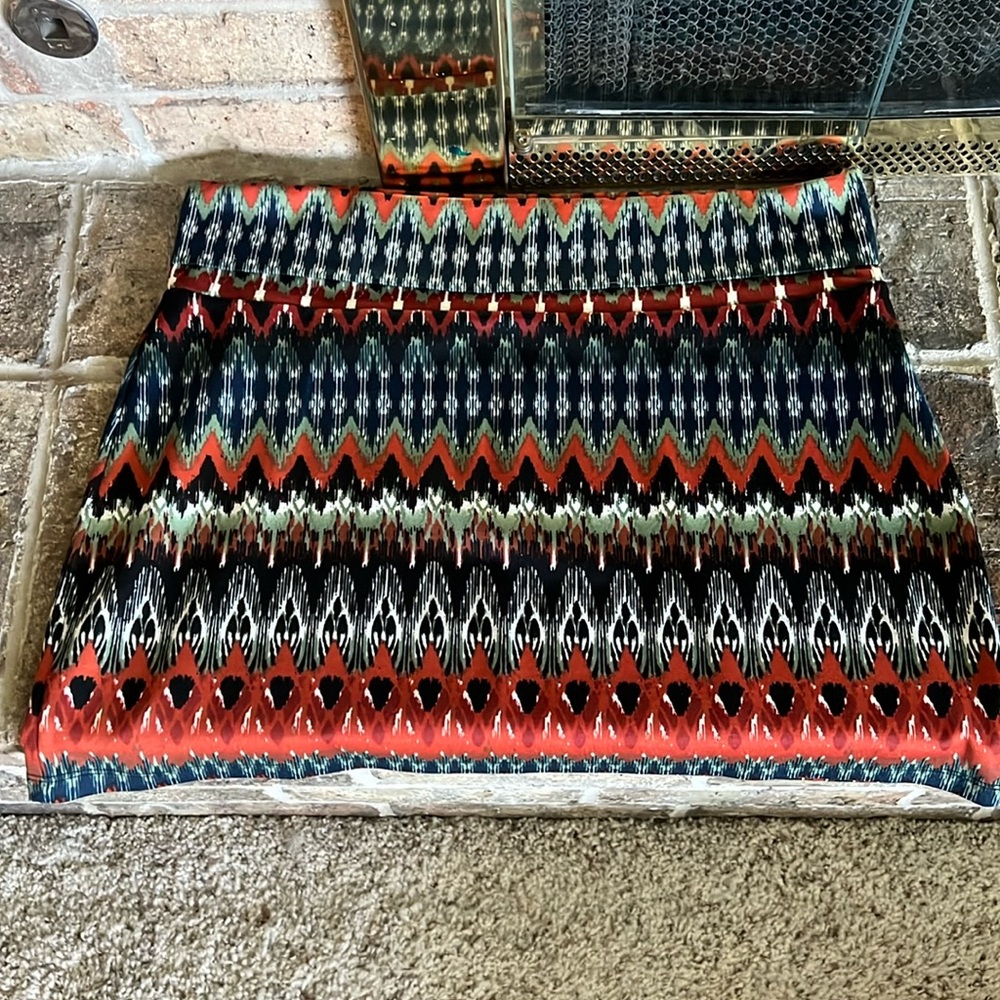 Patterned skirt
